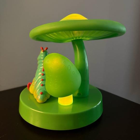 Vintage “A Bugs Life: Heimlich” Lamp - Picture 3 of 9